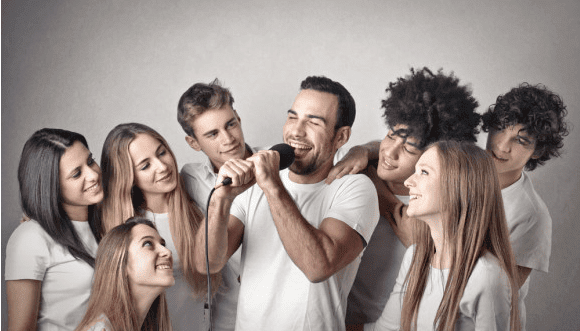 ktv�������60��